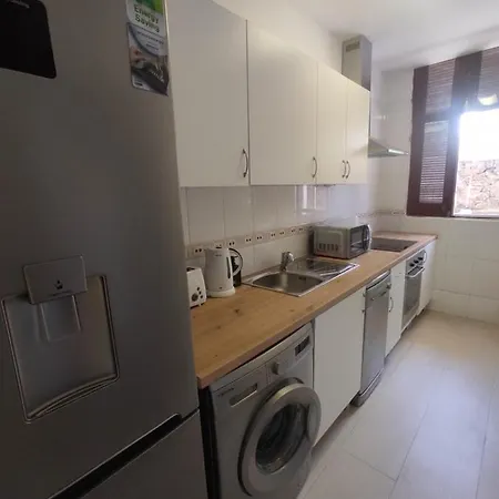 Big 3 Apartment, 83m2, With 3 Balconies And Ocean View *