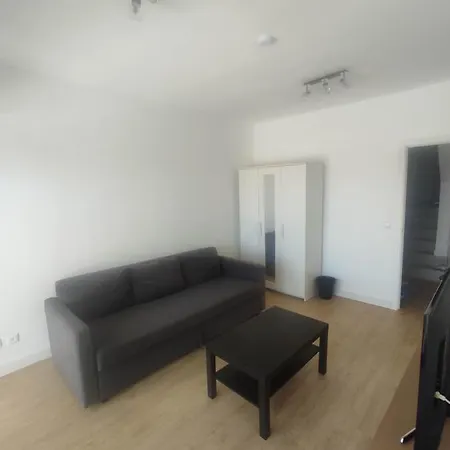 Big 3 Apartment, 83m2, With 3 Balconies And Ocean View *